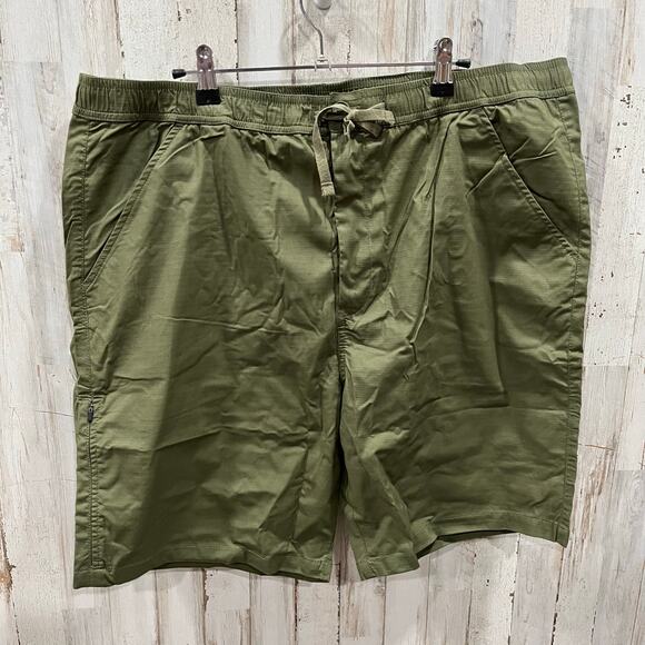 New! Prana Cargo Green Double Peak E Waist Short 8” Inseam Mens Size XXL - Picture 1 of 5